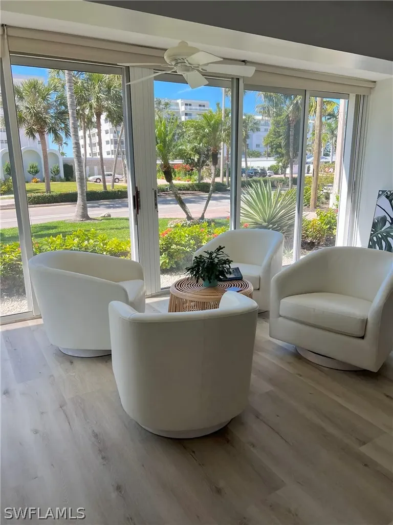 1910 Gulf Shore Boulevard N Naples FL 34102