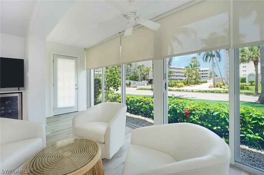 1910 Gulf Shore Boulevard N Naples FL 34102