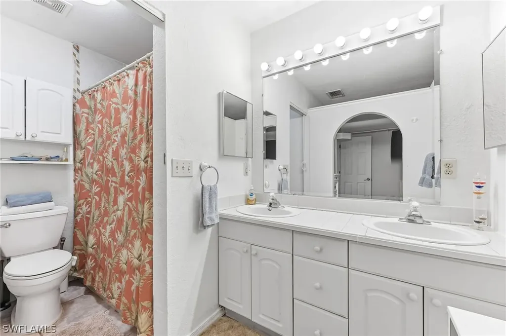 2821 24th Avenue NE Naples FL 34120