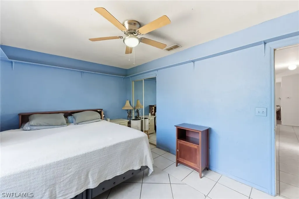 2821 24th Avenue NE Naples FL 34120