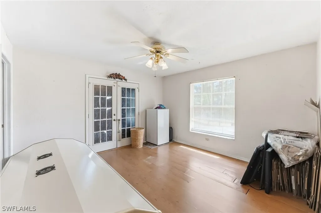 2821 24th Avenue NE Naples FL 34120