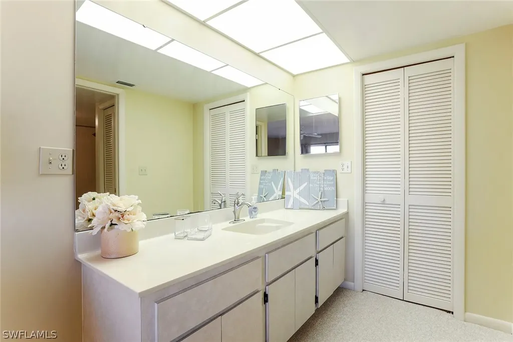 95 Saint Andrews Boulevard Naples FL 34113