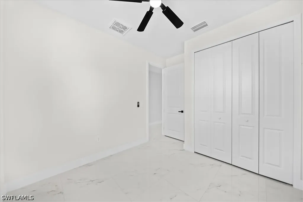 1542 NE 8th Place Cape Coral FL 33909