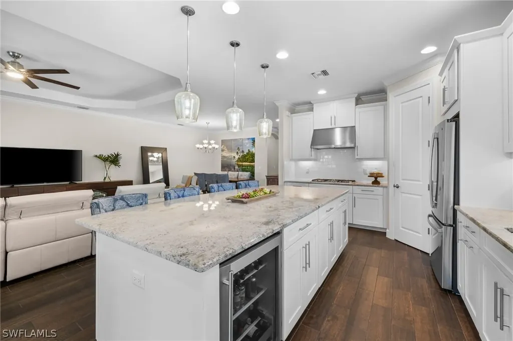 8685 Dilillo Court Naples FL 34119