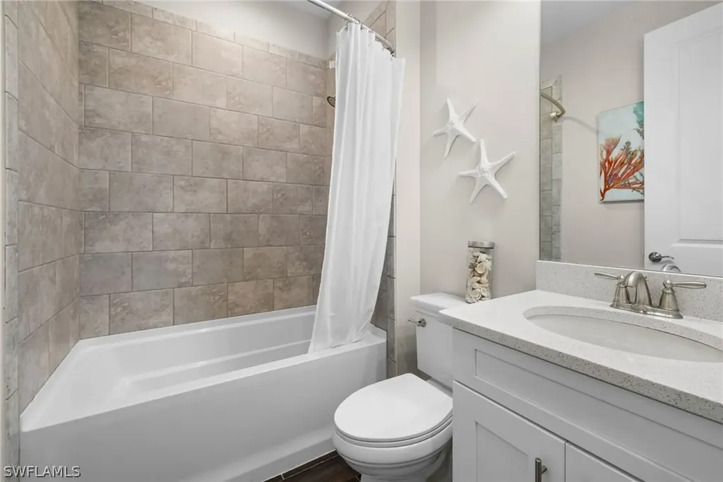 8685 Dilillo Court Naples FL 34119