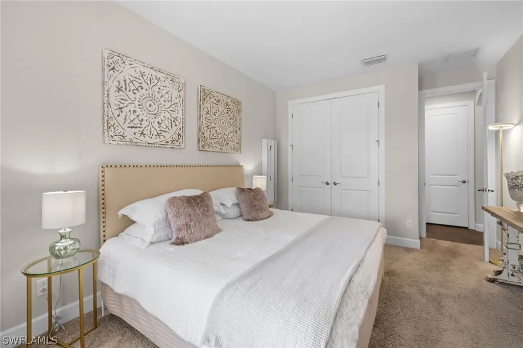 8685 Dilillo Court Naples FL 34119