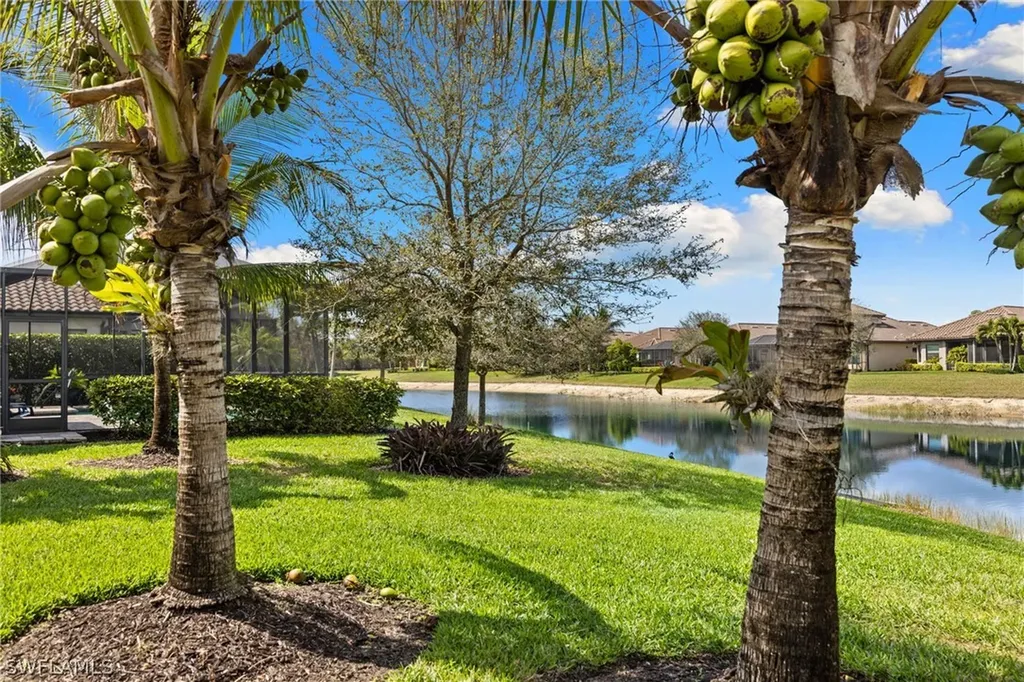 8685 Dilillo Court Naples FL 34119
