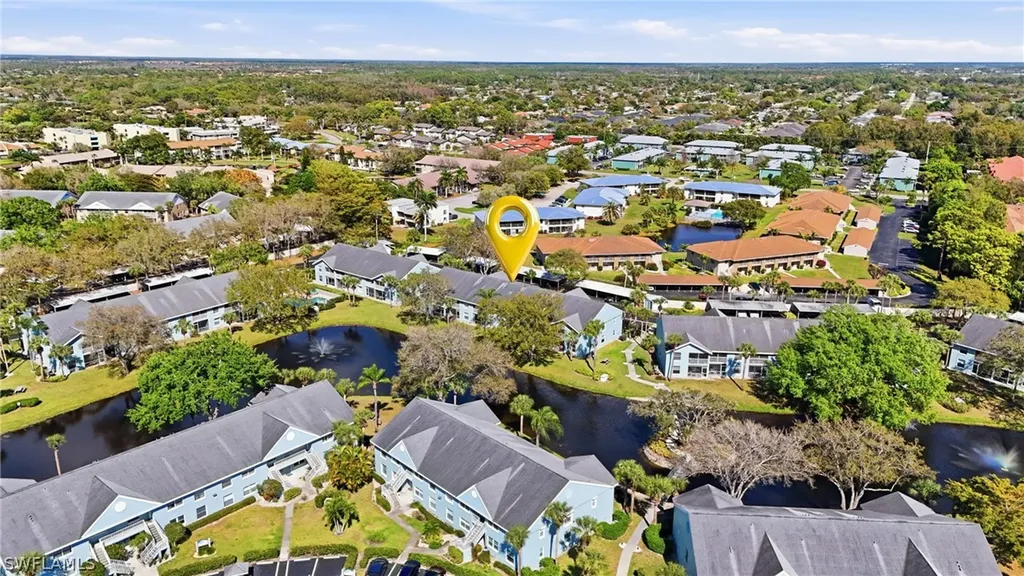 141 Wading Bird Circle Naples FL 34110