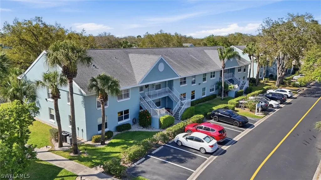 141 Wading Bird Circle Naples FL 34110