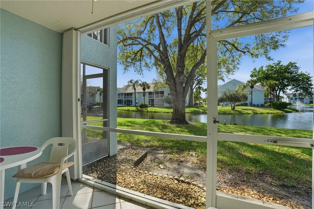141 Wading Bird Circle Naples FL 34110