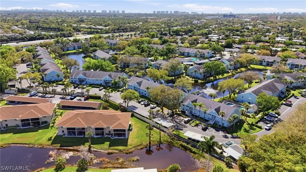 141 Wading Bird Circle Naples FL 34110