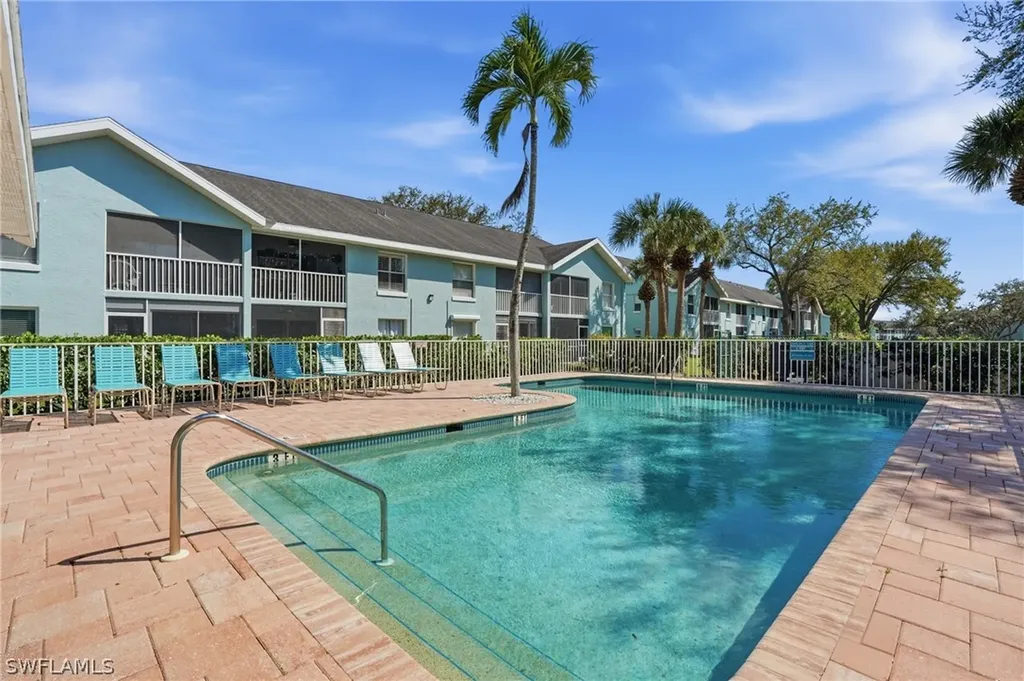 141 Wading Bird Circle Naples FL 34110
