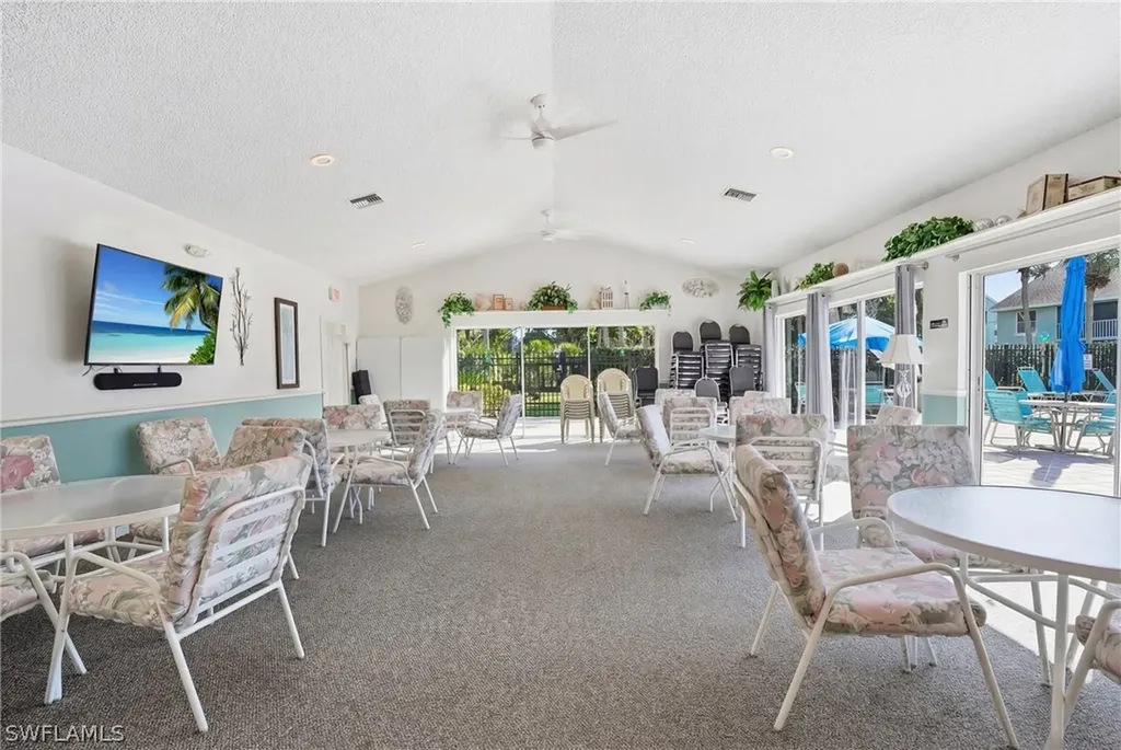 141 Wading Bird Circle Naples FL 34110