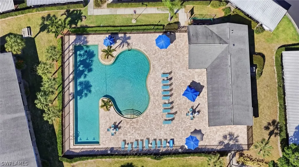 141 Wading Bird Circle Naples FL 34110