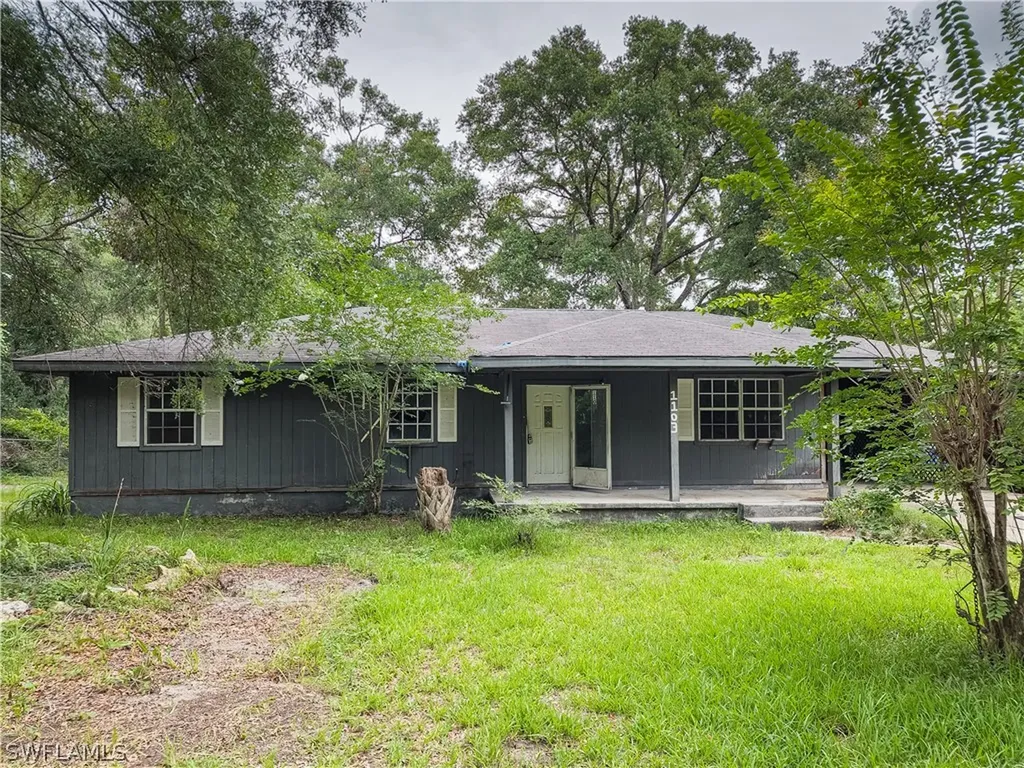 1103 SE 1 Street Chiefland FL 32626