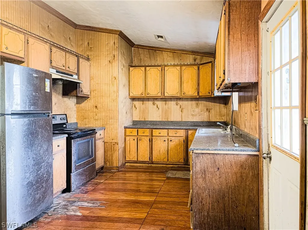 1103 SE 1 Street Chiefland FL 32626