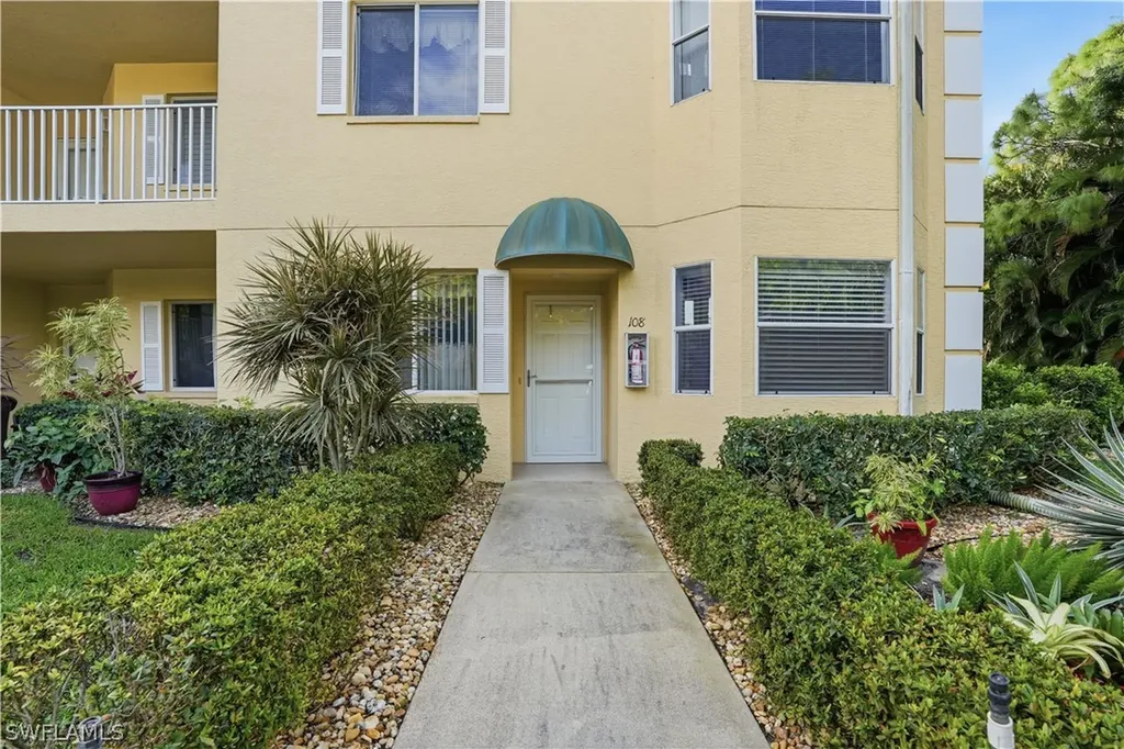 19851 Breckenridge Drive Estero FL 33928