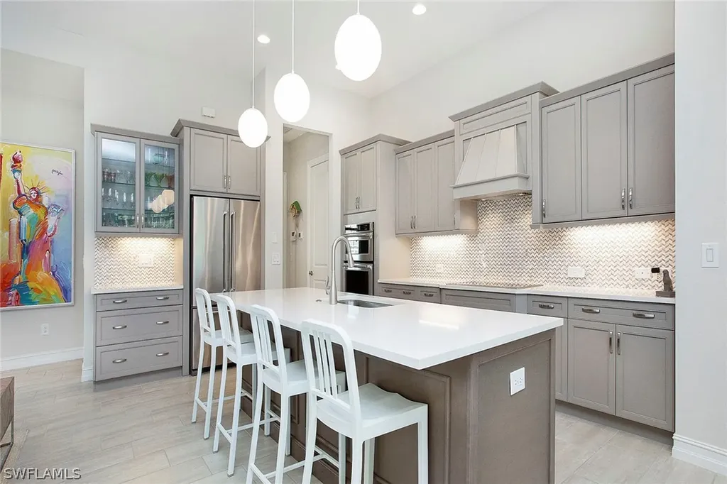 14404 Neptune Avenue Naples FL 34114