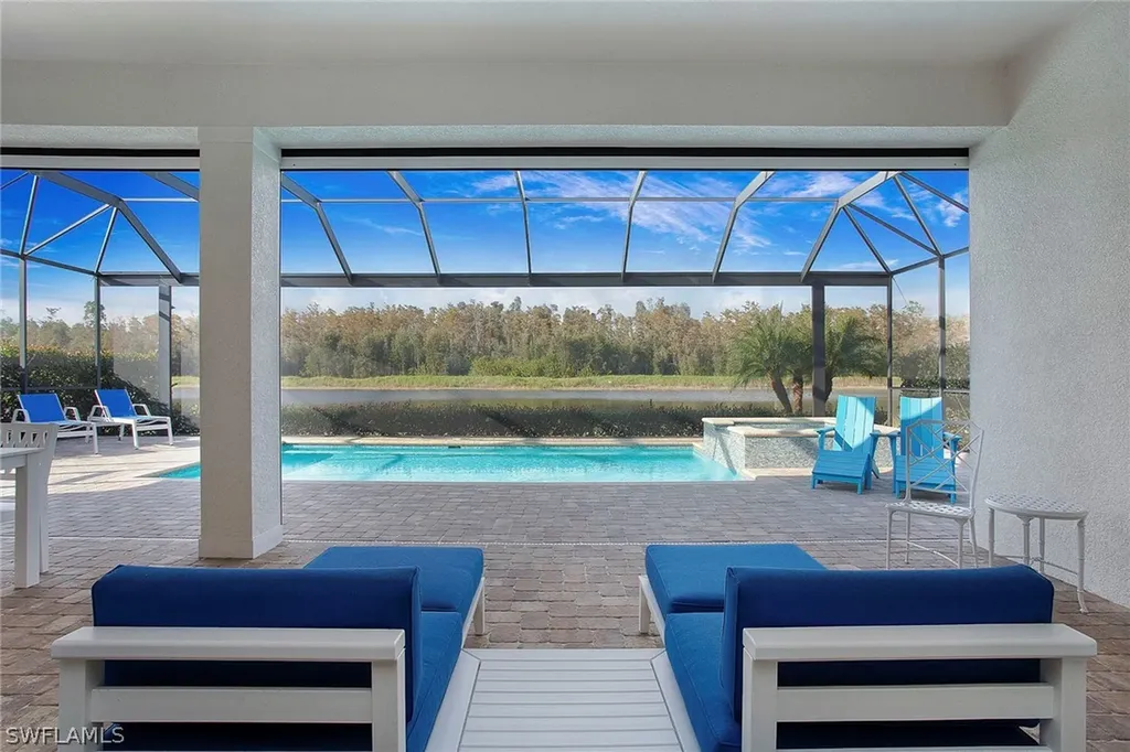 14404 Neptune Avenue Naples FL 34114