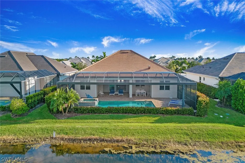 14404 Neptune Avenue Naples FL 34114