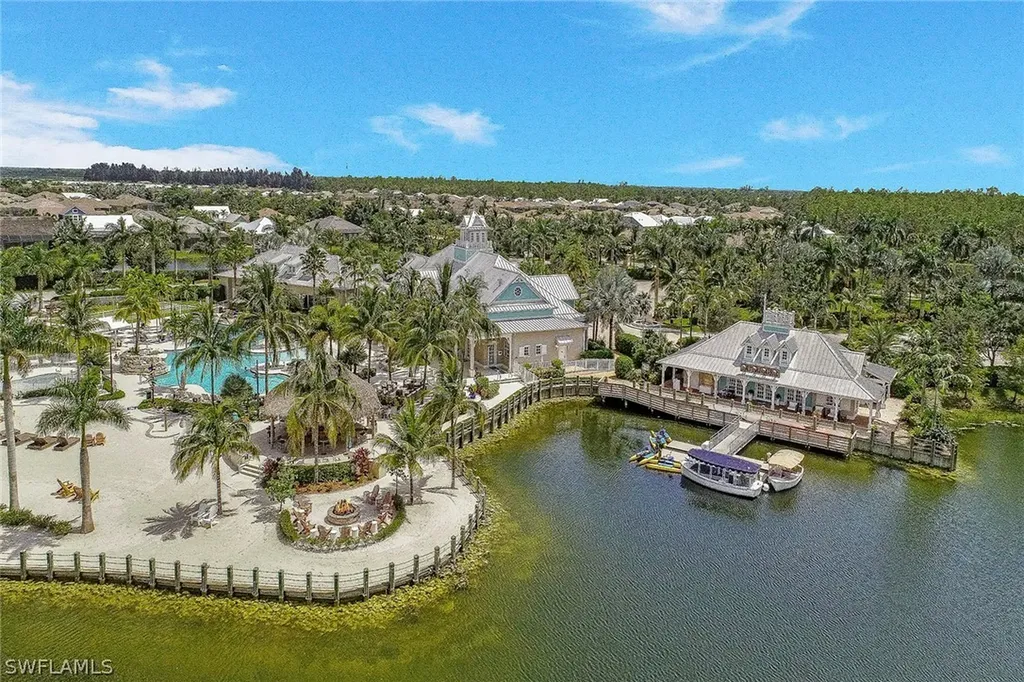 14404 Neptune Avenue Naples FL 34114