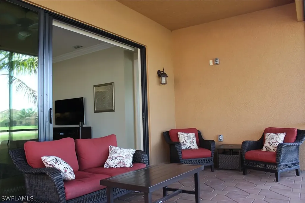 3326 Baltic Drive Naples FL 34119