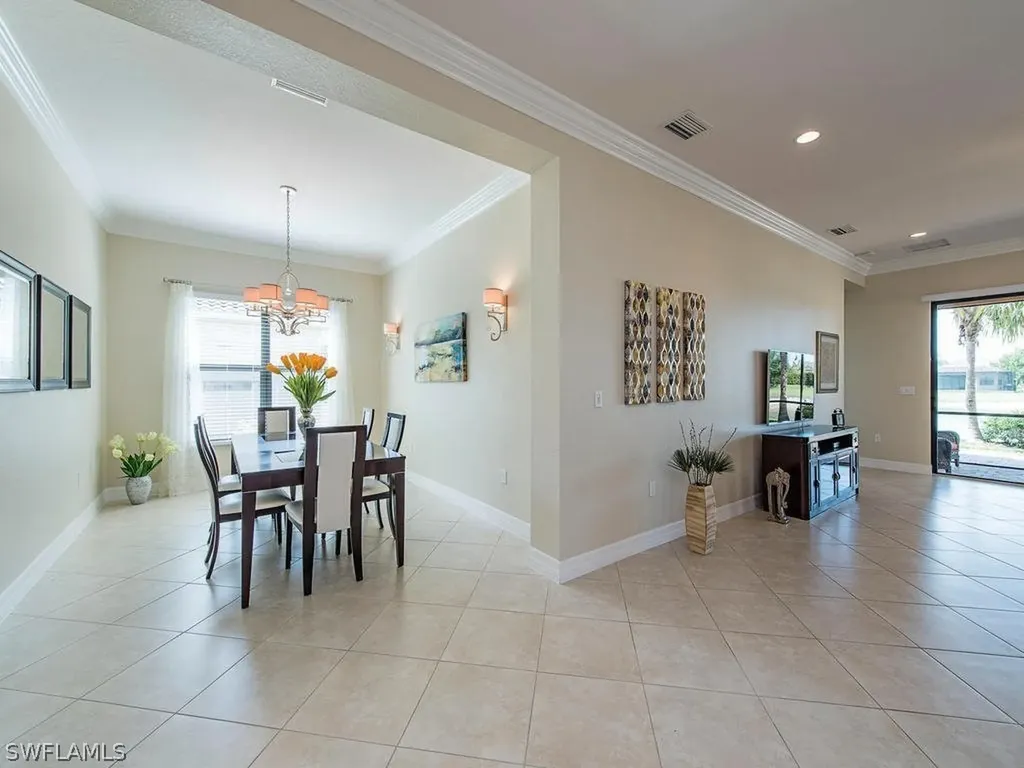 3326 Baltic Drive Naples FL 34119