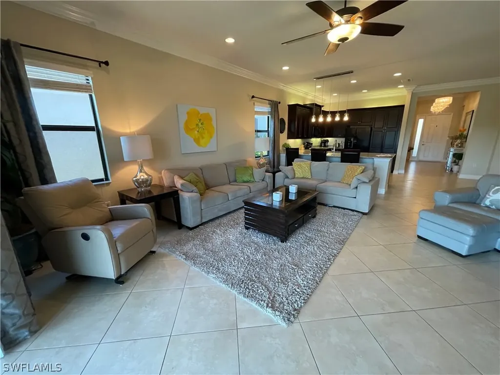 3326 Baltic Drive Naples FL 34119