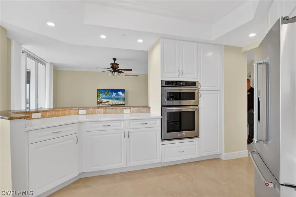 1060 Borghese Lane Naples FL 34114