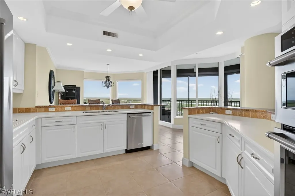 1060 Borghese Lane Naples FL 34114