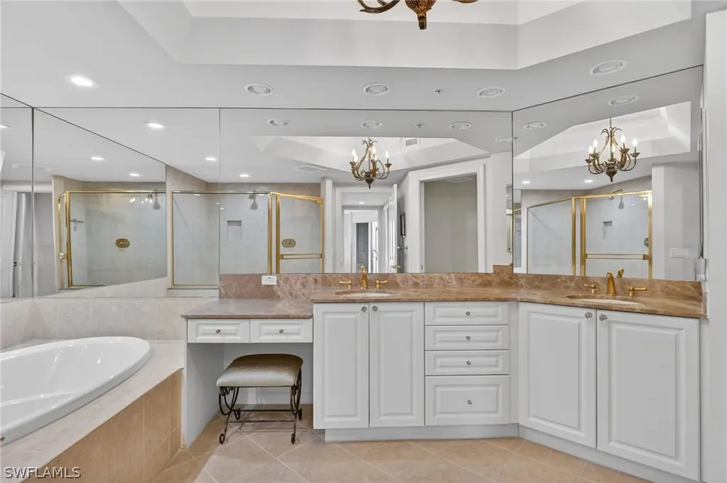 1060 Borghese Lane Naples FL 34114