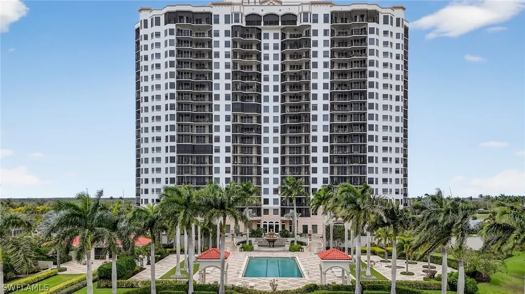 1060 Borghese Lane Naples FL 34114