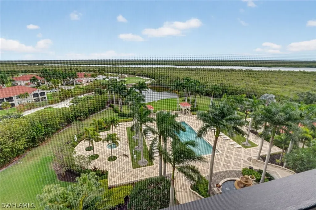 1060 Borghese Lane Naples FL 34114