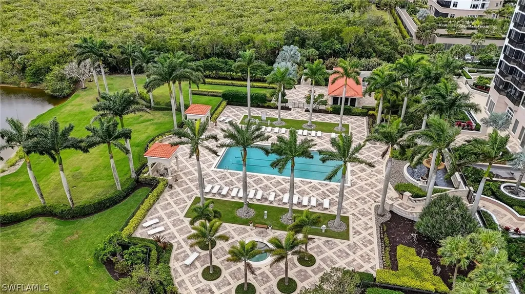 1060 Borghese Lane Naples FL 34114