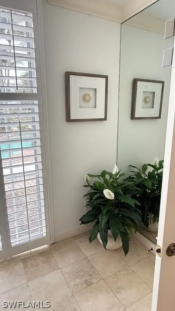 391 4th Street S Naples FL 34102