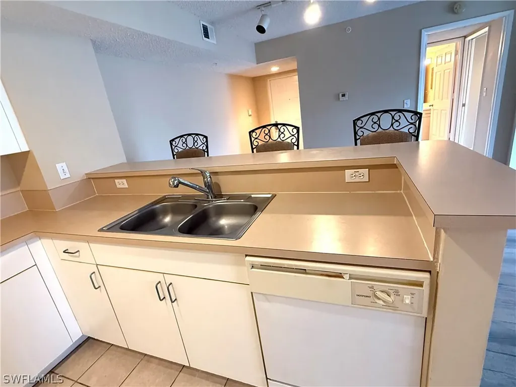 1865 Florida Club Drive Naples FL 34112