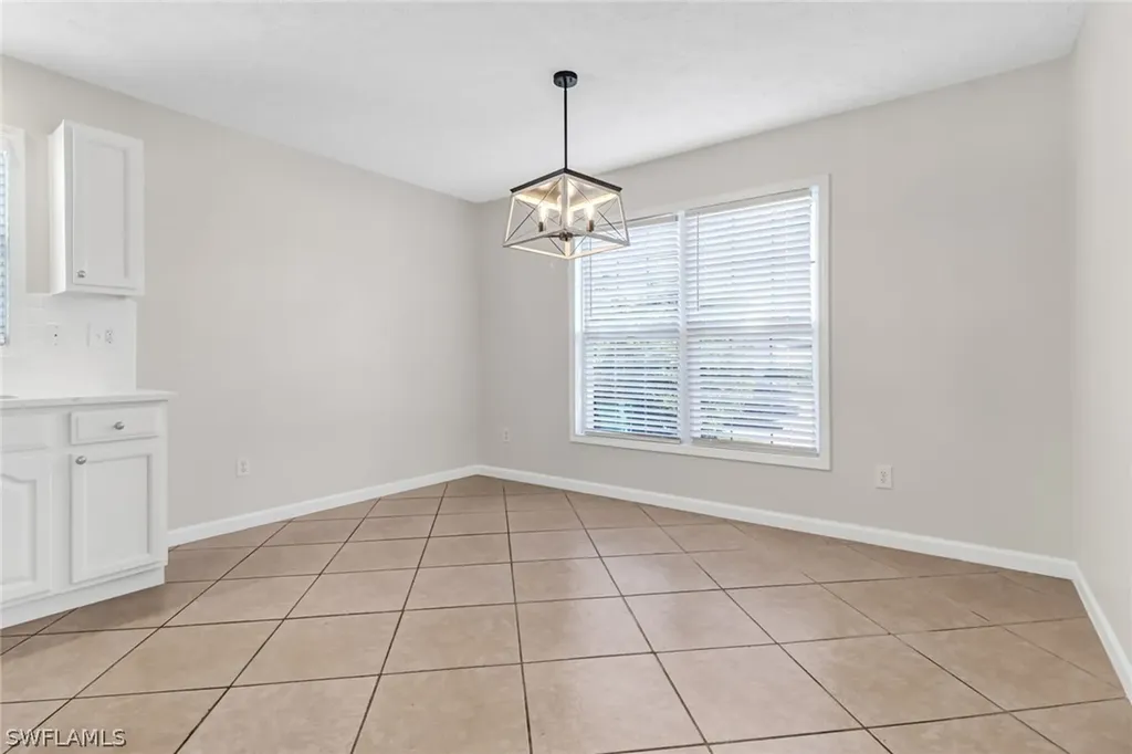 518 Leawood Circle Naples FL 34104