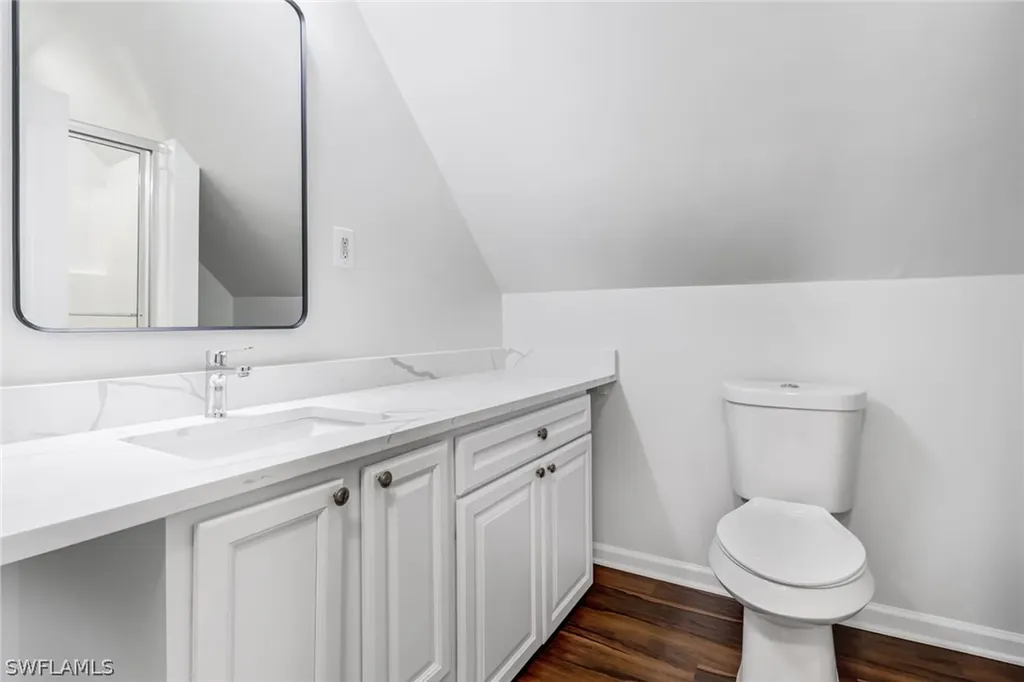 518 Leawood Circle Naples FL 34104