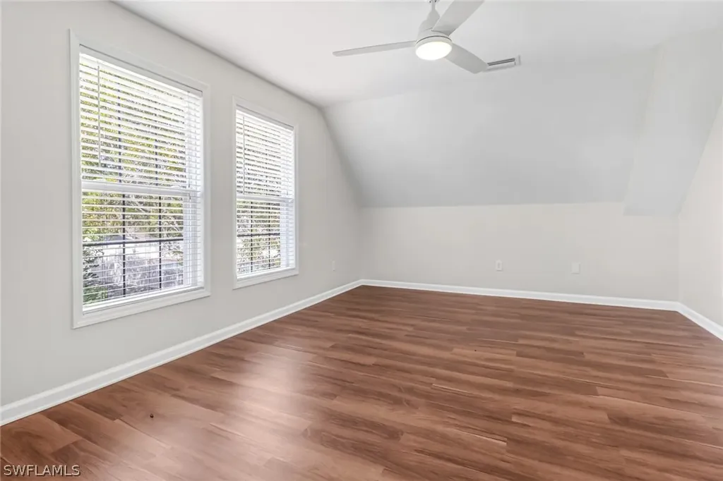 518 Leawood Circle Naples FL 34104