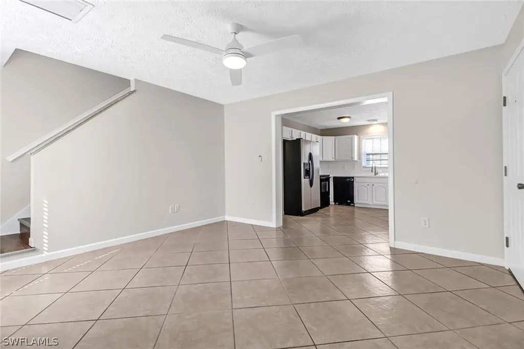 518 Leawood Circle Naples FL 34104