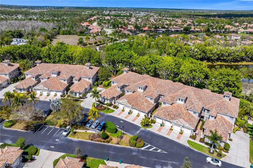 3945 Deer Crossing Court Naples FL 34114