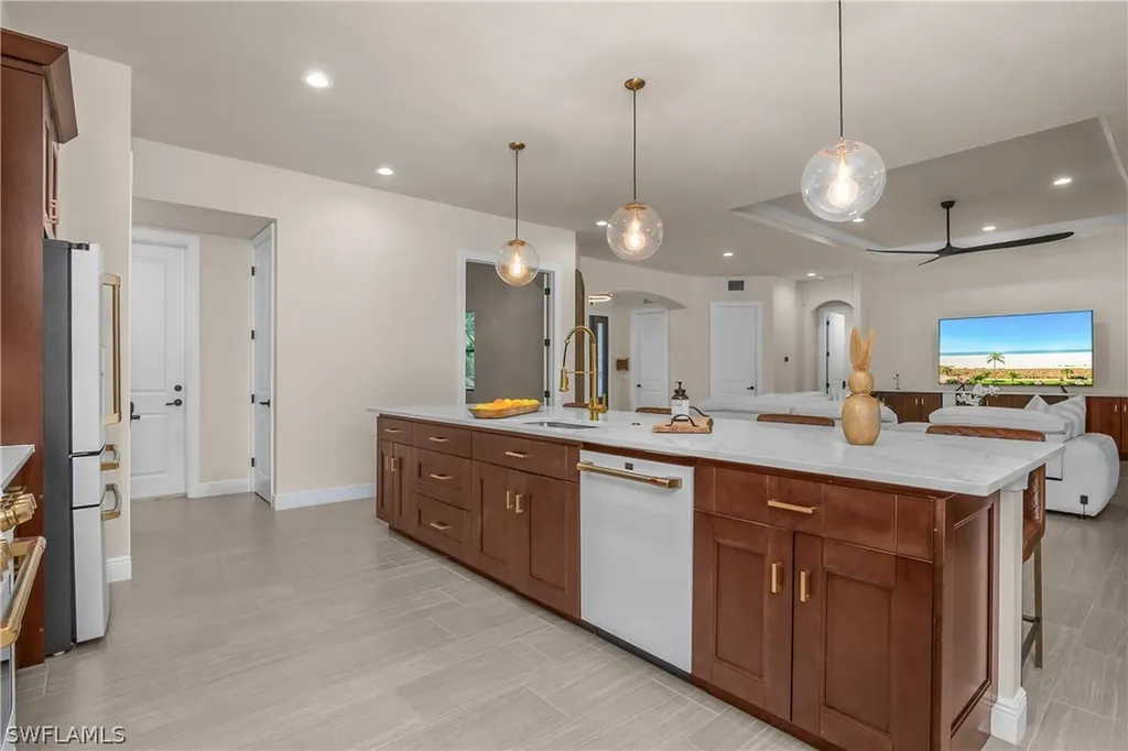 17210 Serengeti Circle Alva FL 33920