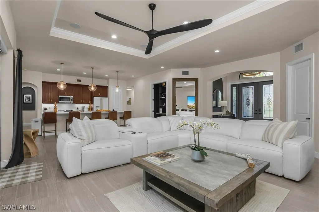 17210 Serengeti Circle Alva FL 33920