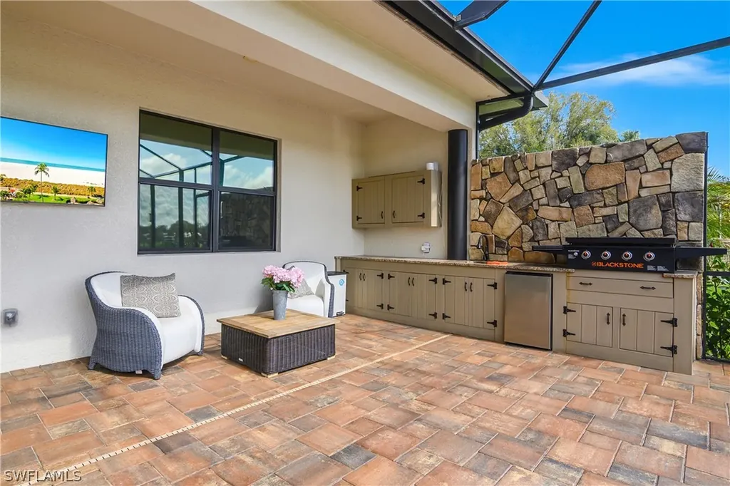 17210 Serengeti Circle Alva FL 33920