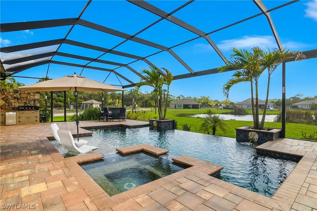 17210 Serengeti Circle Alva FL 33920