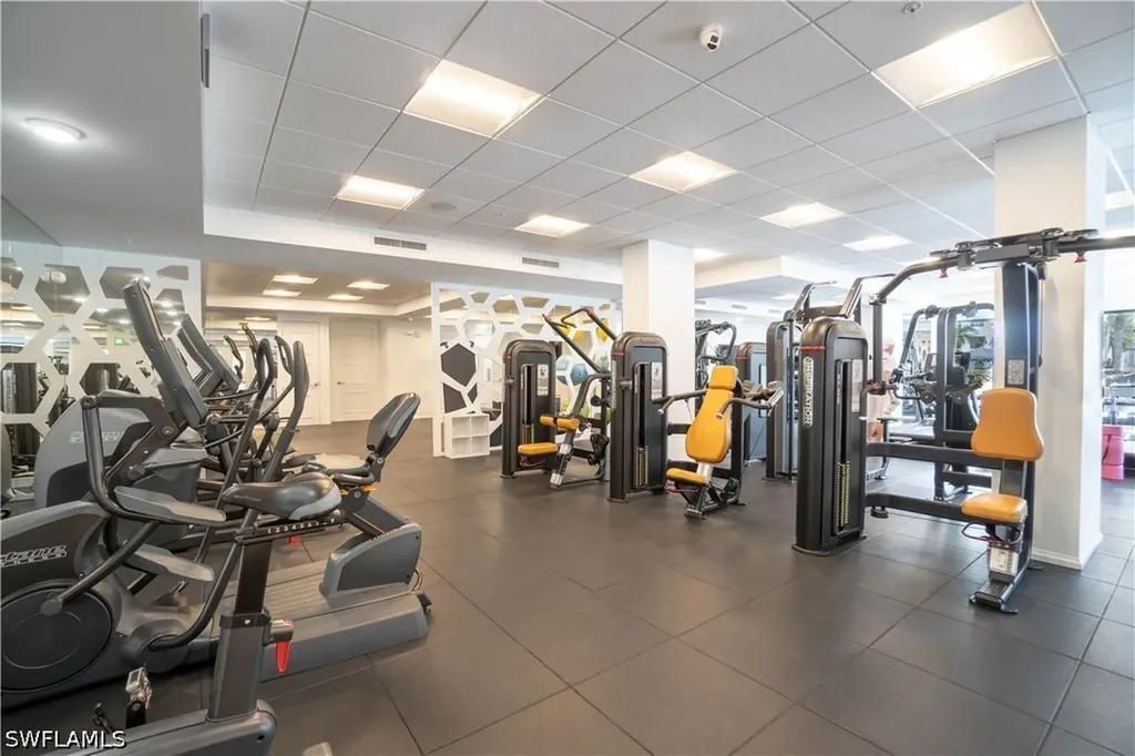 1125 Central Avenue Naples FL 34102