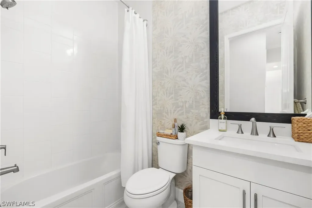 7281 Saona Court Naples FL 34113