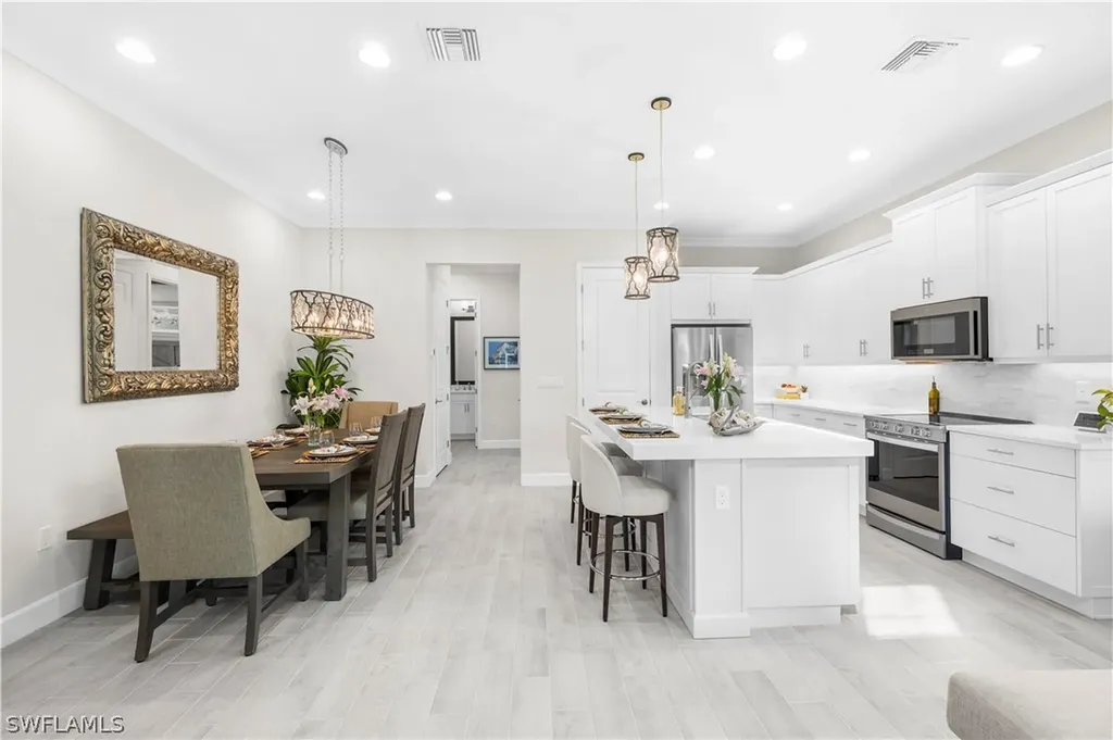 7281 Saona Court Naples FL 34113