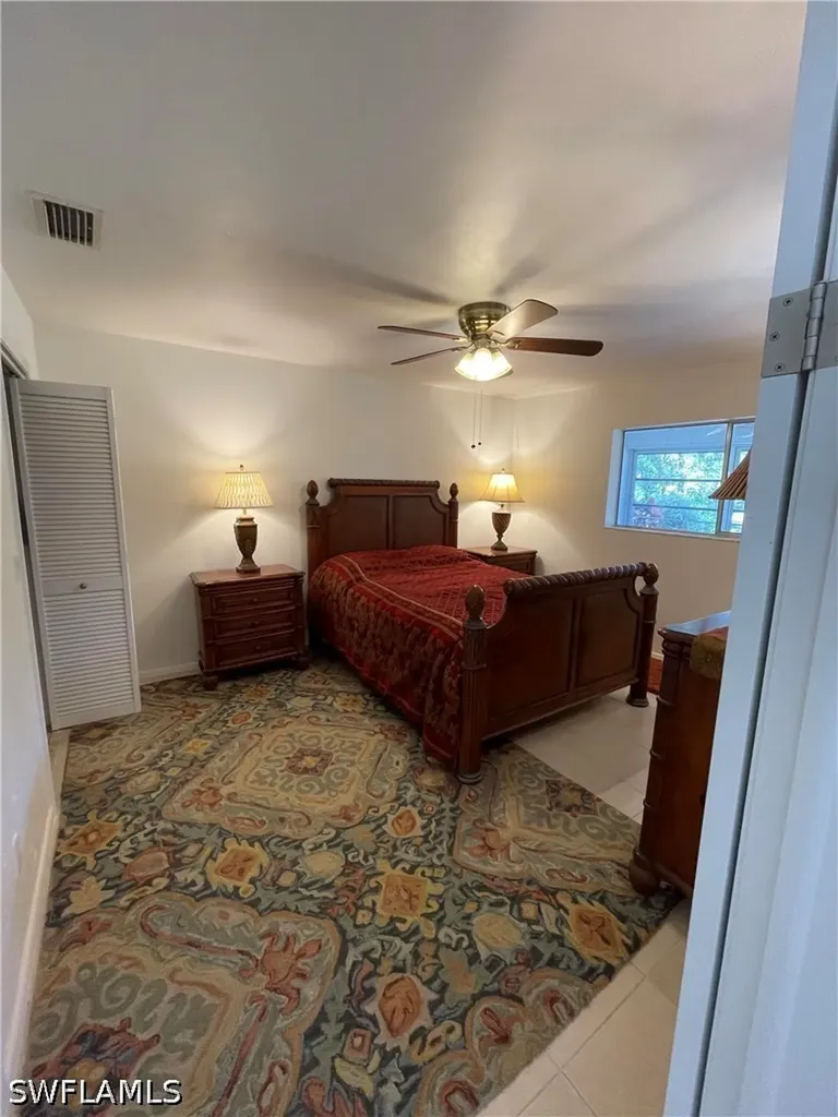 1095 Pine Isle Lane Naples FL 34112