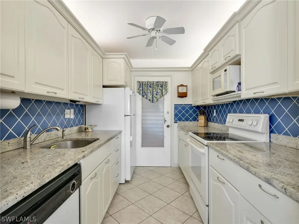 2150 Gulf Shore Boulevard N Naples FL 34102